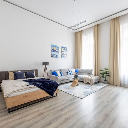 Majestic Dream Home In The Heart Of ブダペスト エクステリア 写真